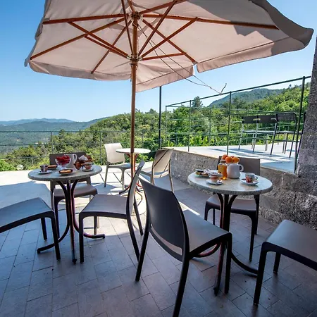 Apartmán 210 - Larice - Terrazza, Giardino E Piscina *