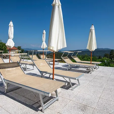 Apartmán 210 - Larice - Terrazza, Giardino E Piscina Carro